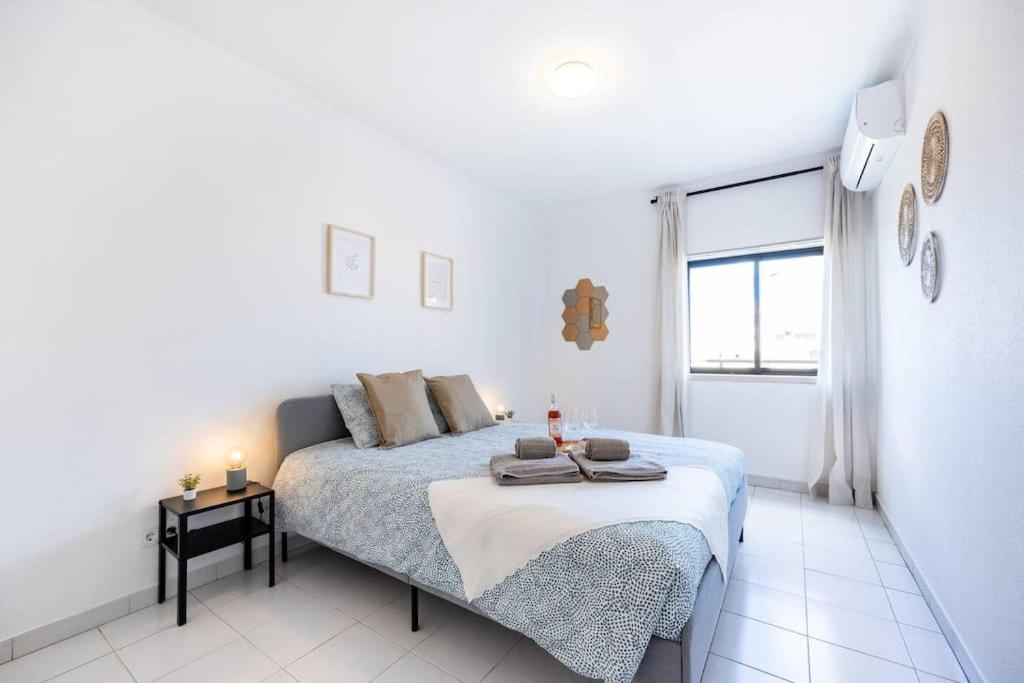 Seaside Serenity Apartment Portimao Bagian luar foto